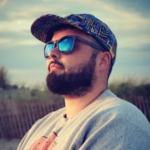 Meet your Posher, Zachary